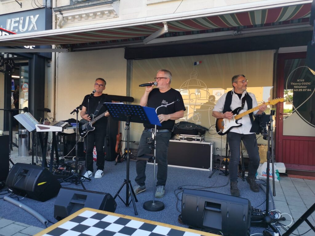 LES GRANDS GAMINS CONCERT TERRASSE